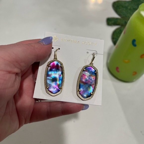 New! Kendra Scott! - Picture 5 of 11